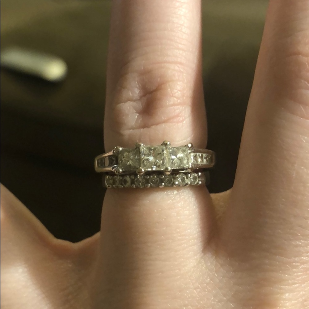 1.5 total carat white gold bridal set